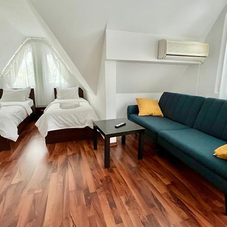 Pensiunea Mirage Tomesti  Екстер'єр фото